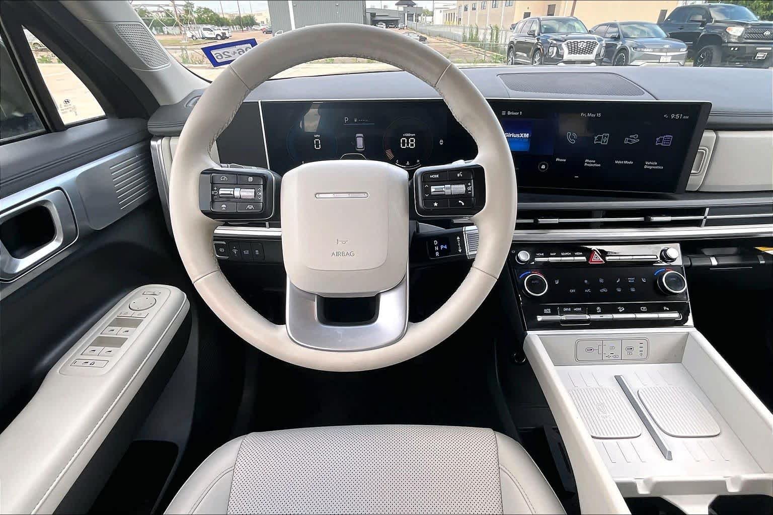 Used 2024 Rockwood Green Hyundai SEL image 6