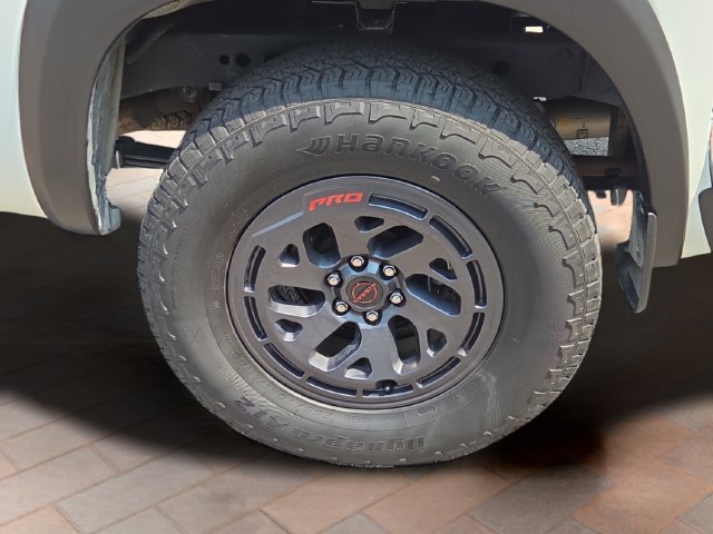 Certified Used 2026 Glacier White Nissan PRO-4X image 5