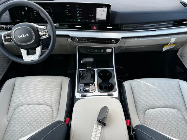 2026 Kia Carnival SX Prestige - Photo 9