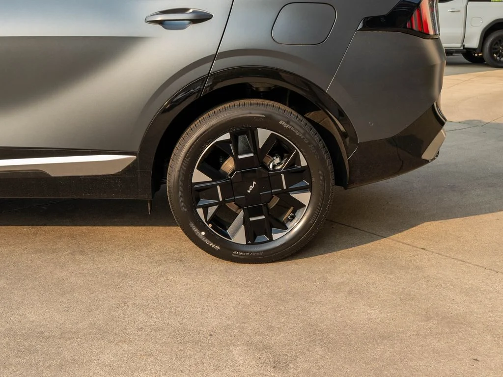 New 2026 Shadow Matte Gray Kia SX Prestige image 31