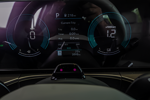 2025 Hyundai Santa Fe SEL - Photo 29