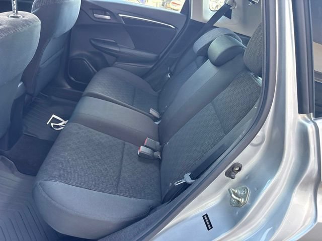 Used 2015 Alabaster Silver Metallic Honda LX image 12