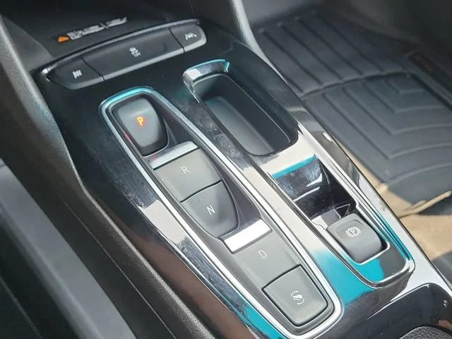 2023 Chevrolet Bolt EV 2LT - Photo 39