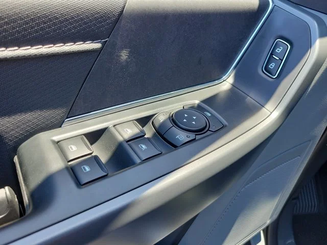 New 2026 Agate Black Metallic Ford XLT image 20