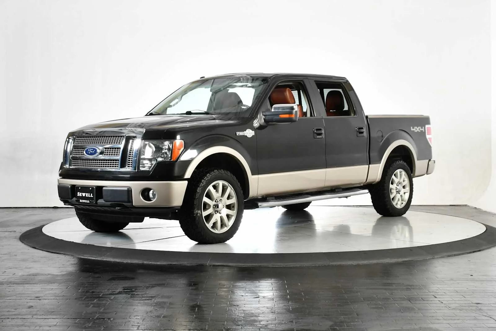 2010 Ford F-150 King Ranch 4x4 SuperCrew 157-in's photo
