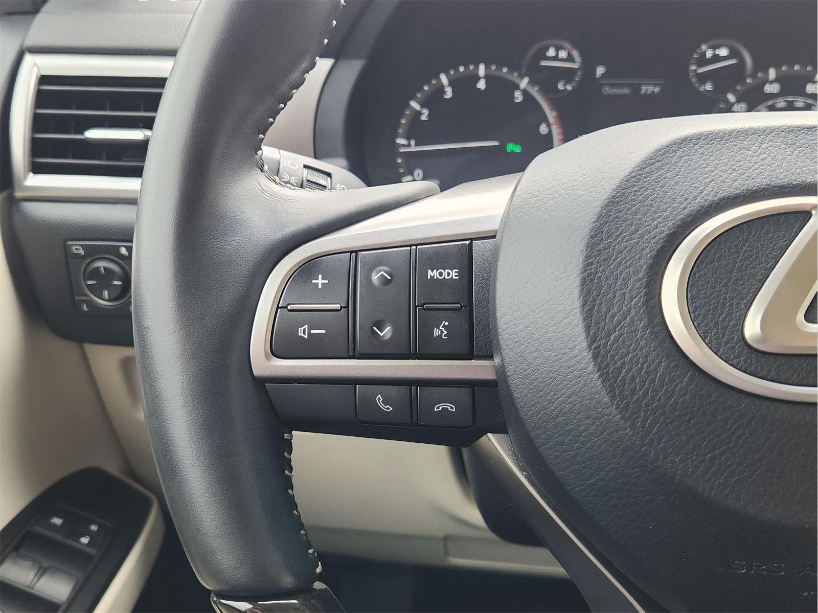2022 Lexus GX photo 29 of 35