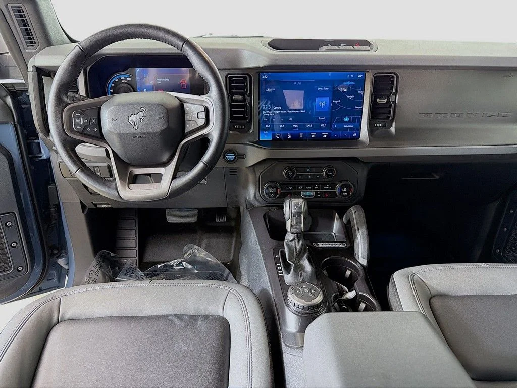 Used 2024 Azure Gray Metallic Ford Big Bend image 28