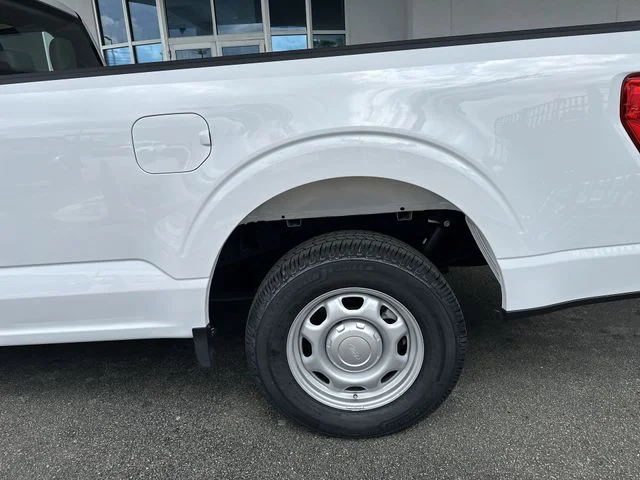 Used 2021 White Ford XL image 10