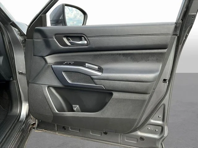 Used 2024 Gray Nissan SL image 31