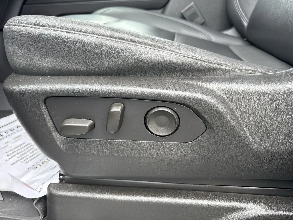 Used 2023 Black Chevrolet LT image 12