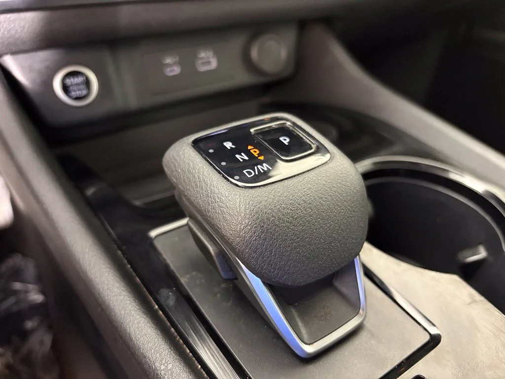 Used 2023 Silver Nissan SV image 28