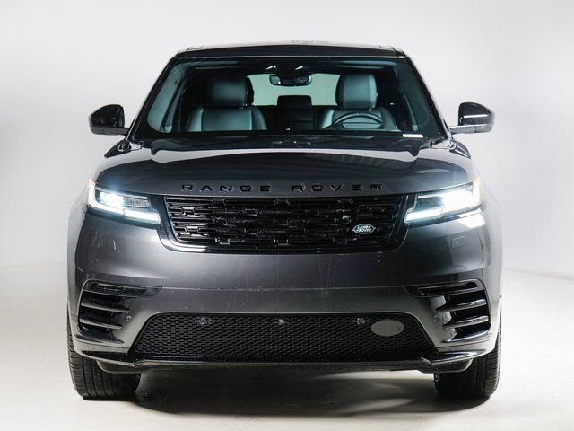Certified Used 2025 Carpathian Gray Premium Metallic Land Rover Dynamic SE image 8