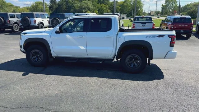 Used 2025 White Nissan PRO-4X image 7