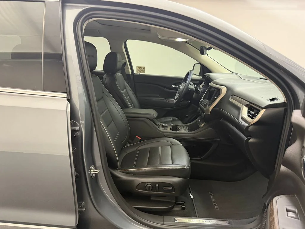 Used 2021 Satin Steel Metallic GMC Denali image 24