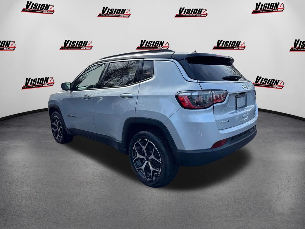Used 2025 Silver Jeep Limited image 7