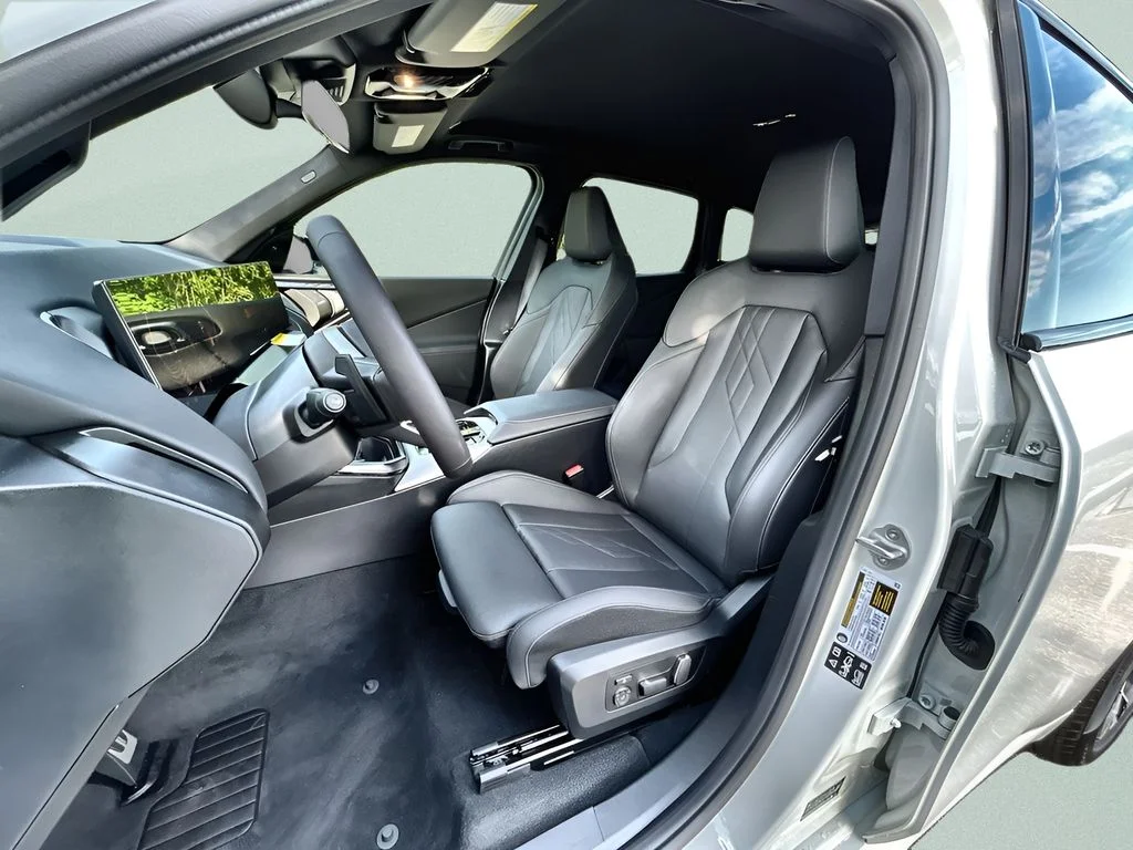 2026 BMW X3 30 - Photo 13