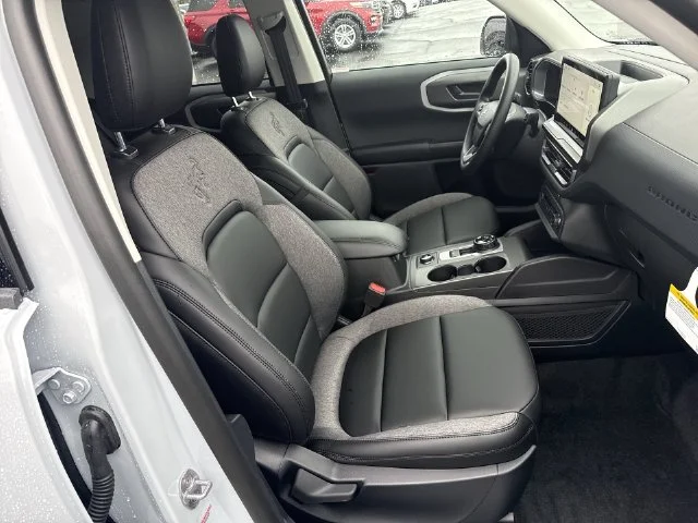 New 2026 Space White Metallic Ford Big Bend® image 52