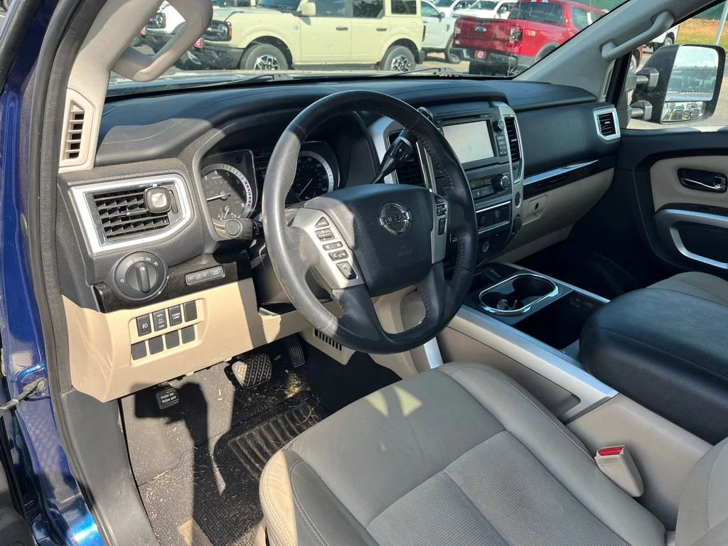 Used 2017 Deep Blue Pearl Nissan SV image 7