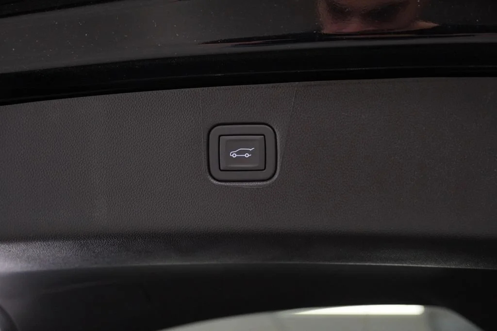 New 2026 Black Chevrolet 2LT image 26