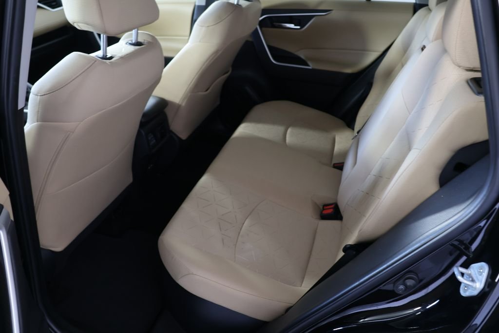 Used 2022 Black Toyota XLE image 21