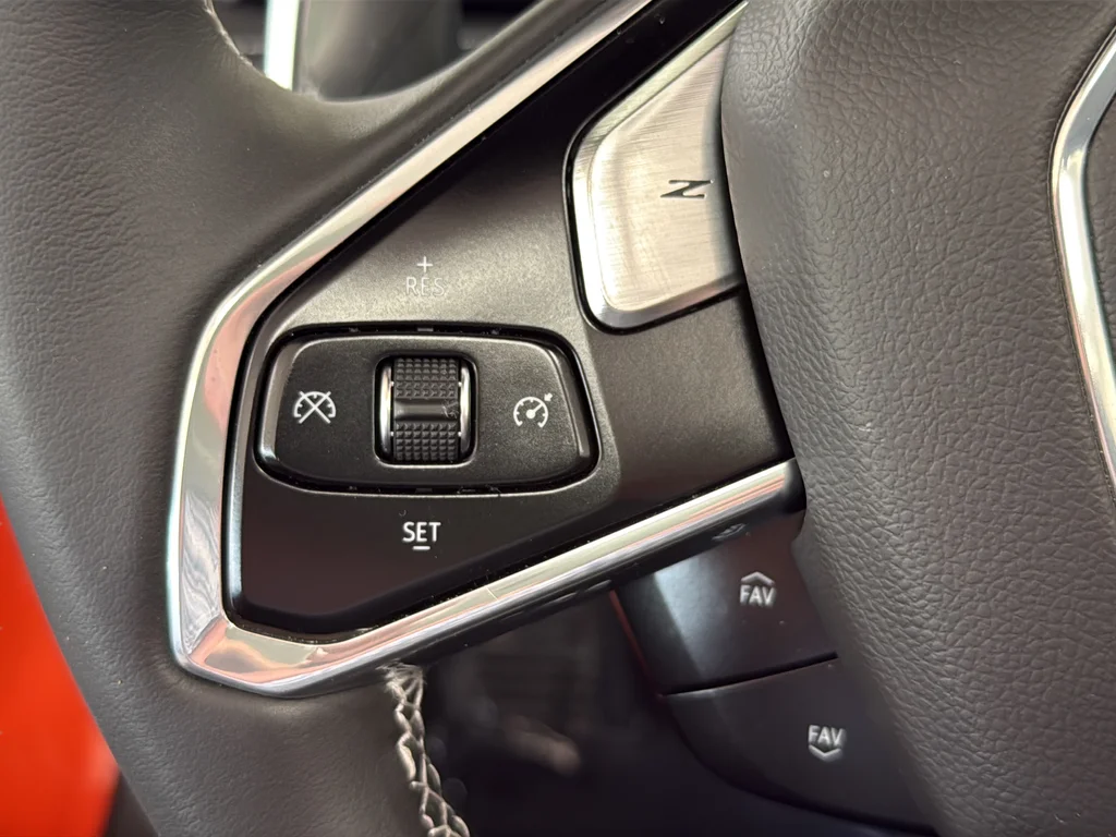 Used 2021 Orange Chevrolet Stingray image 13