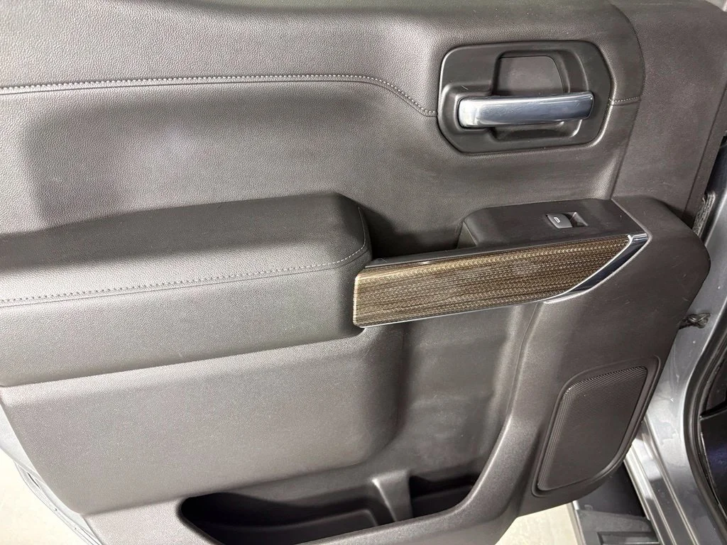 Used 2020 Gray Chevrolet RST image 42