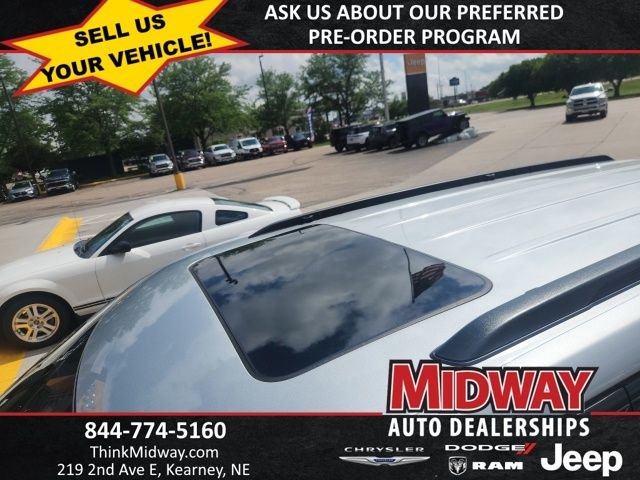 Certified Used 2023 Silver Jeep Altitude image 8