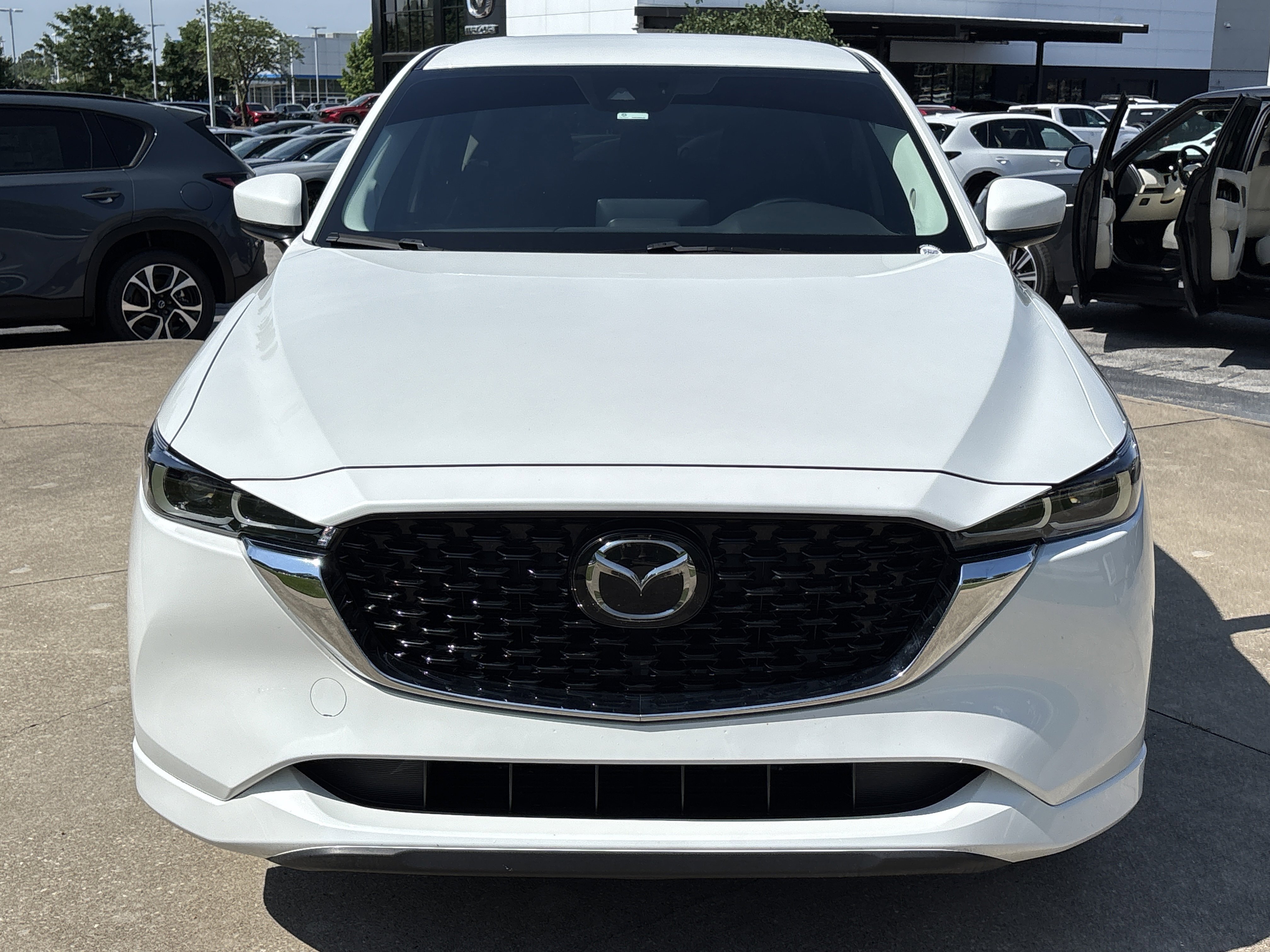 Used 2024 Rhodium White Metallic Mazda 2.5 S Select Package AWD image 11