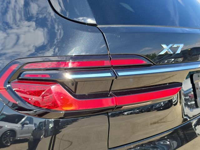 Used 2023 Black BMW xDrive40i image 39