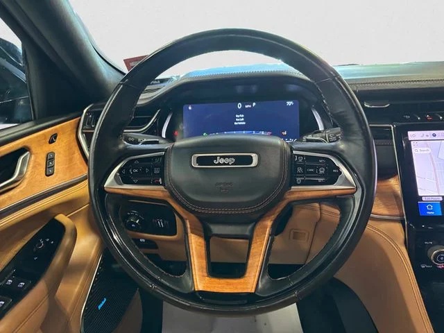 Used 2023 Black Jeep Summit Reserve image 13