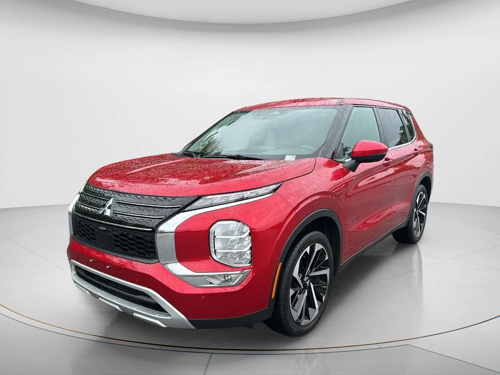2024 Mitsubishi Outlander