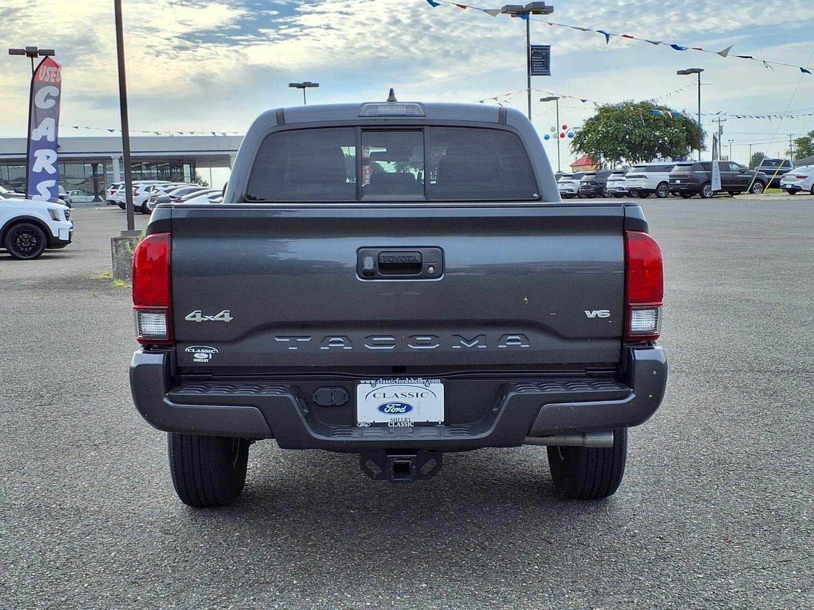 Used 2023 Magnetic Gray Metallic TOYOTA  image 10