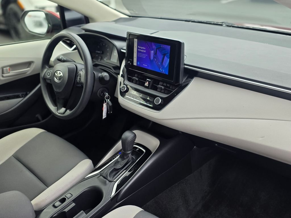 2023 Toyota Corolla LE - Photo 9