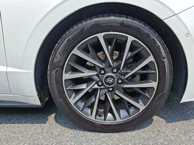 Used 2020 Gray Hyundai Limited image 10