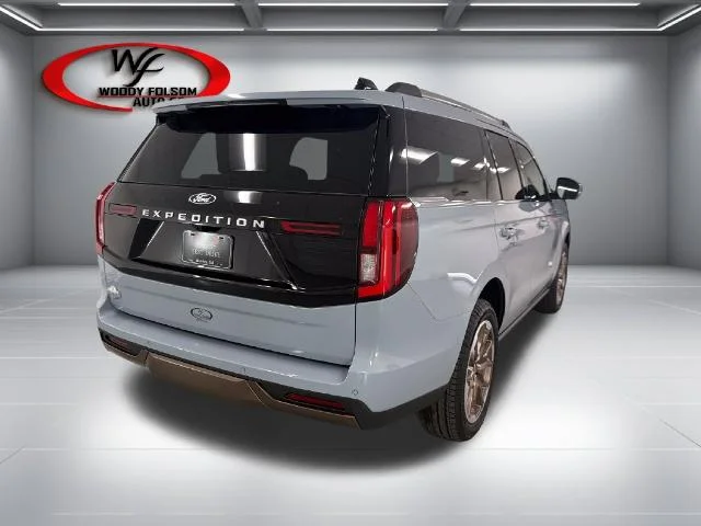 New 2027 Glacier Gray Metallic Tri-Coat Ford King Ranch® image 25
