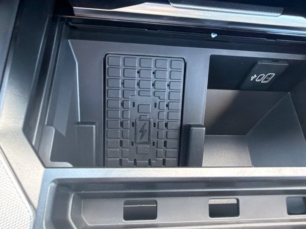 New 2027 Glacier Gray Metallic Tri-Coat Ford F-350® Platinum® image 22