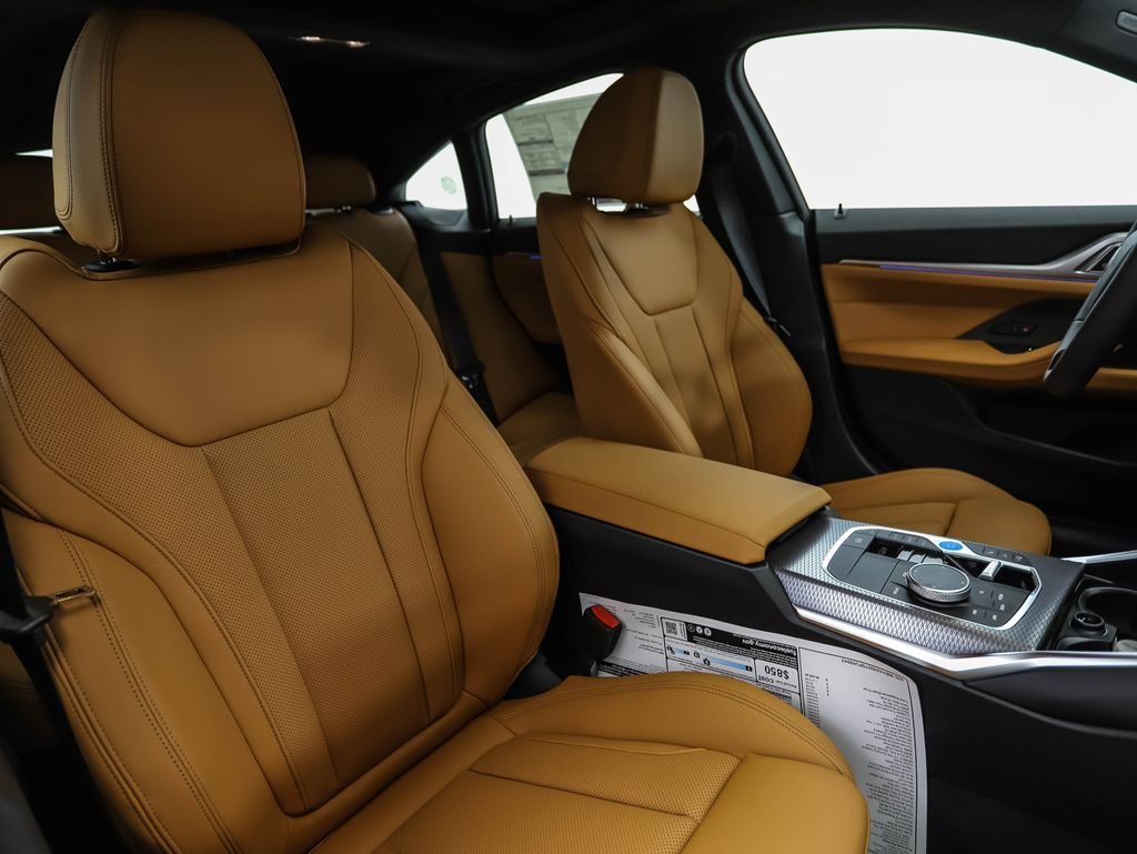 2025 BMW i4 40 - Photo 30