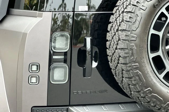 New 2026 Charente Grey Land Rover  image 25