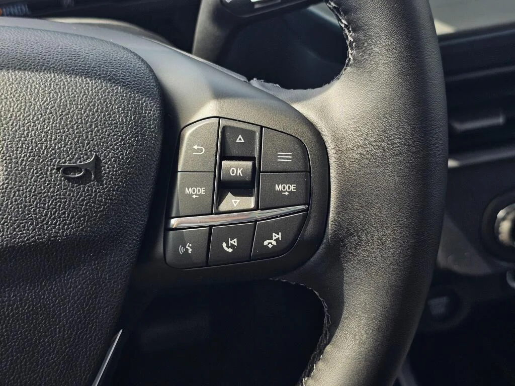 New 2026 Carbonized Gray Metallic Ford XLT image 27