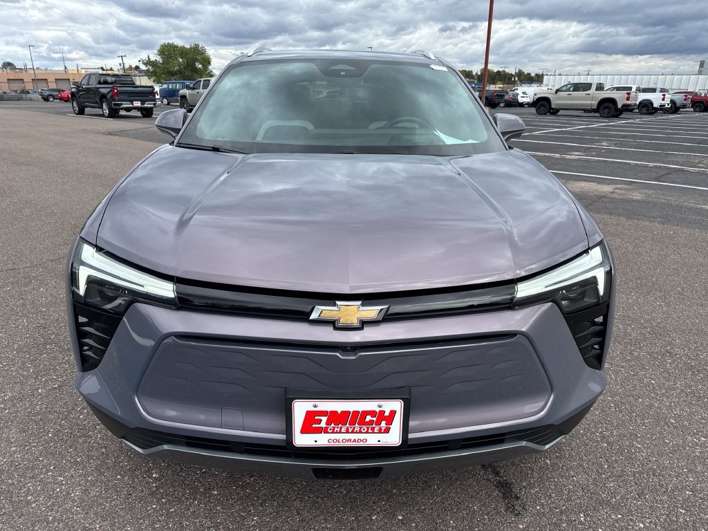Used 2024 Galaxy Gray Metallic Chevrolet LT image 8