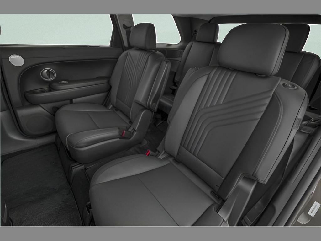 New 2027 White Hyundai SEL FWD image 12