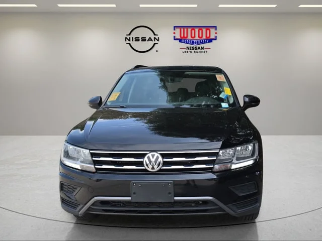 Used 2021 Deep Black Volkswagen 2.0T SE image 6