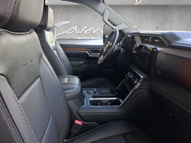 Used 2024 Onyx Black GMC Denali image 25