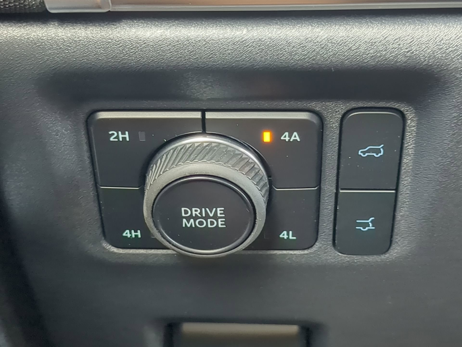 New 2026 Glacier Gray Metallic Tri-Coat Ford MAX Platinum® image 62