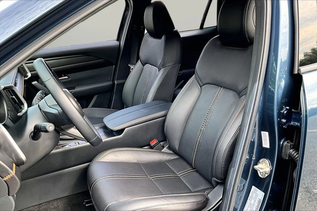 Used 2025 Blue Mazda Premium image 21