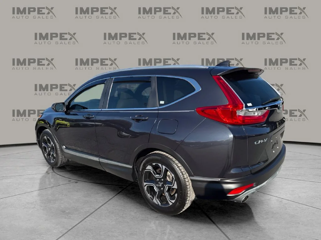 Used 2019  Honda Touring image 3