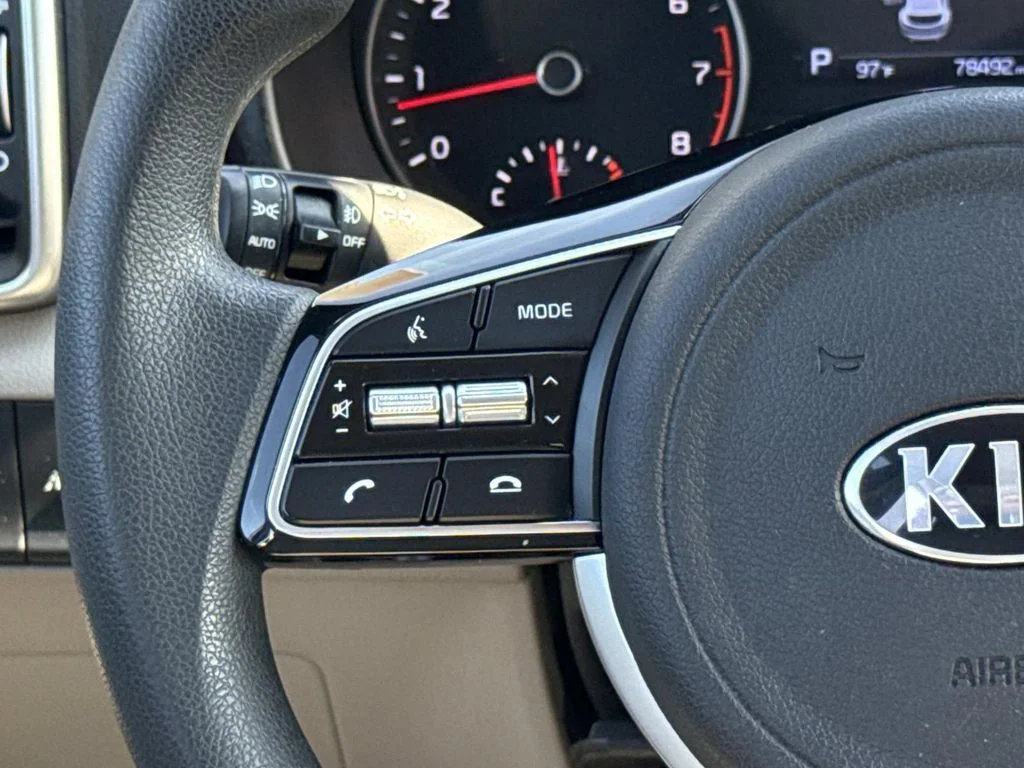Used 2020 Red Kia LX image 13