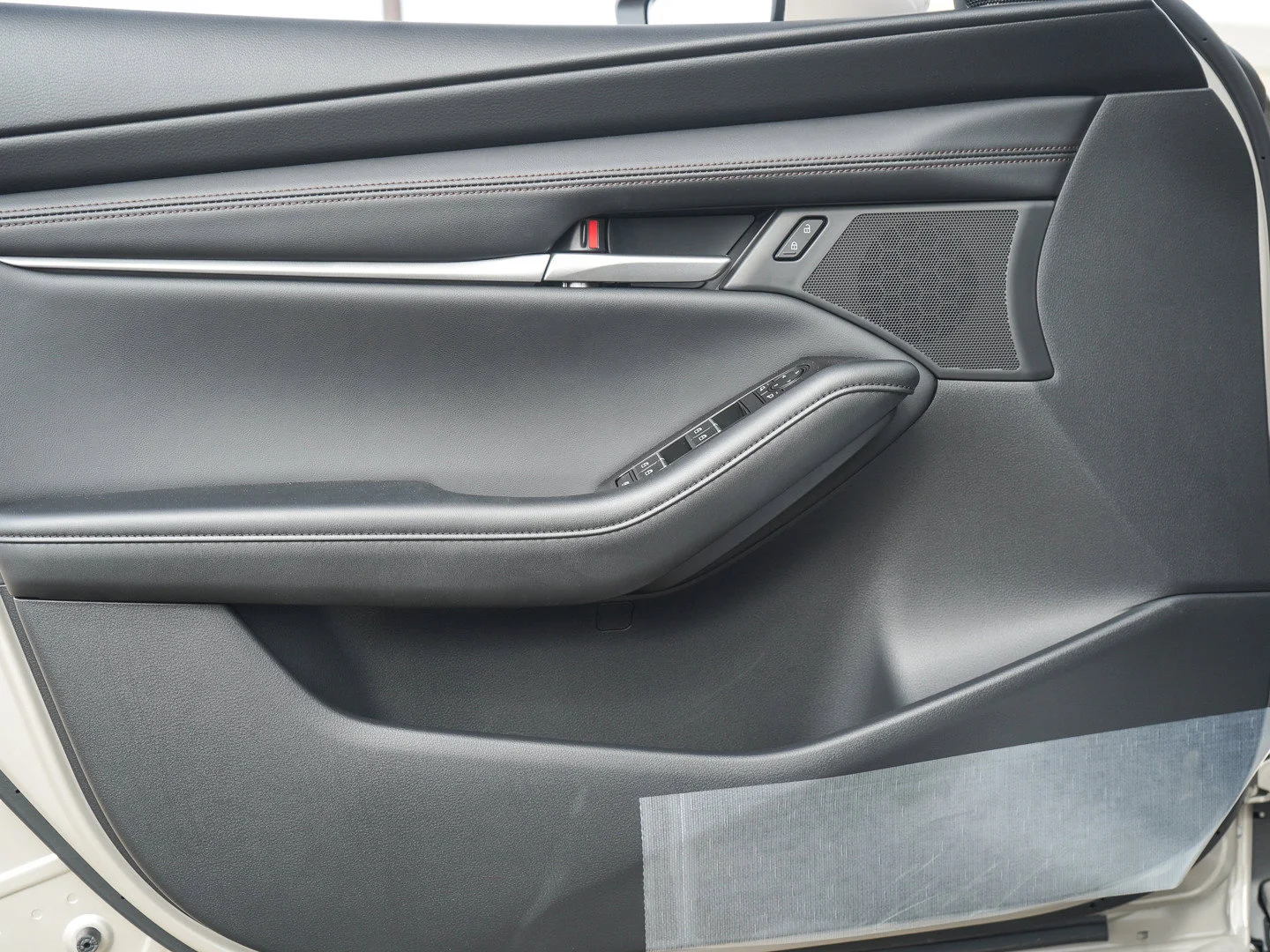 New 2026 Jet Black Mica Mazda 2.5 S Preferred image 15