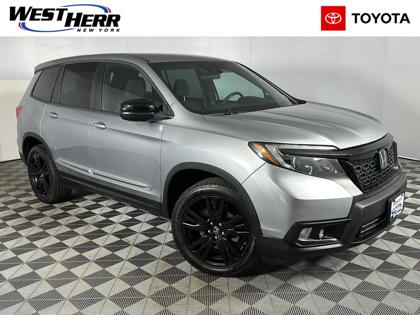 Used 2019 Lunar Silver Metallic Honda Sport image 1