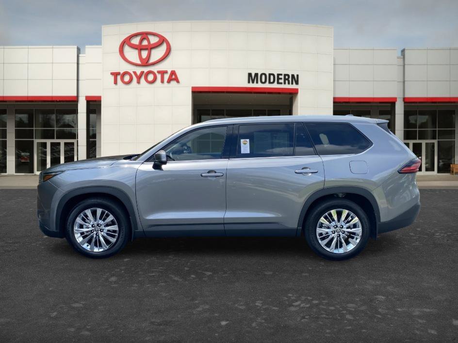 Used 2025 Heavy Metal Toyota Platinum image 8